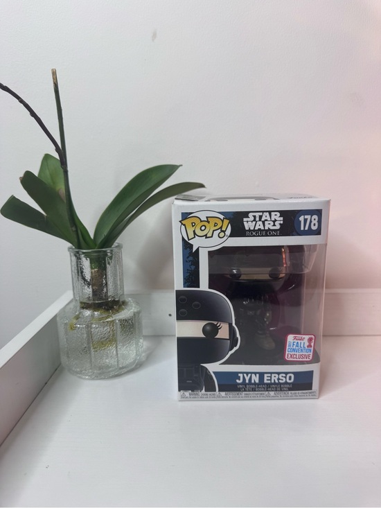 Funko Other - Funko Pop! Star Wars Jyn Erso #178 2017 NYCC exclusive